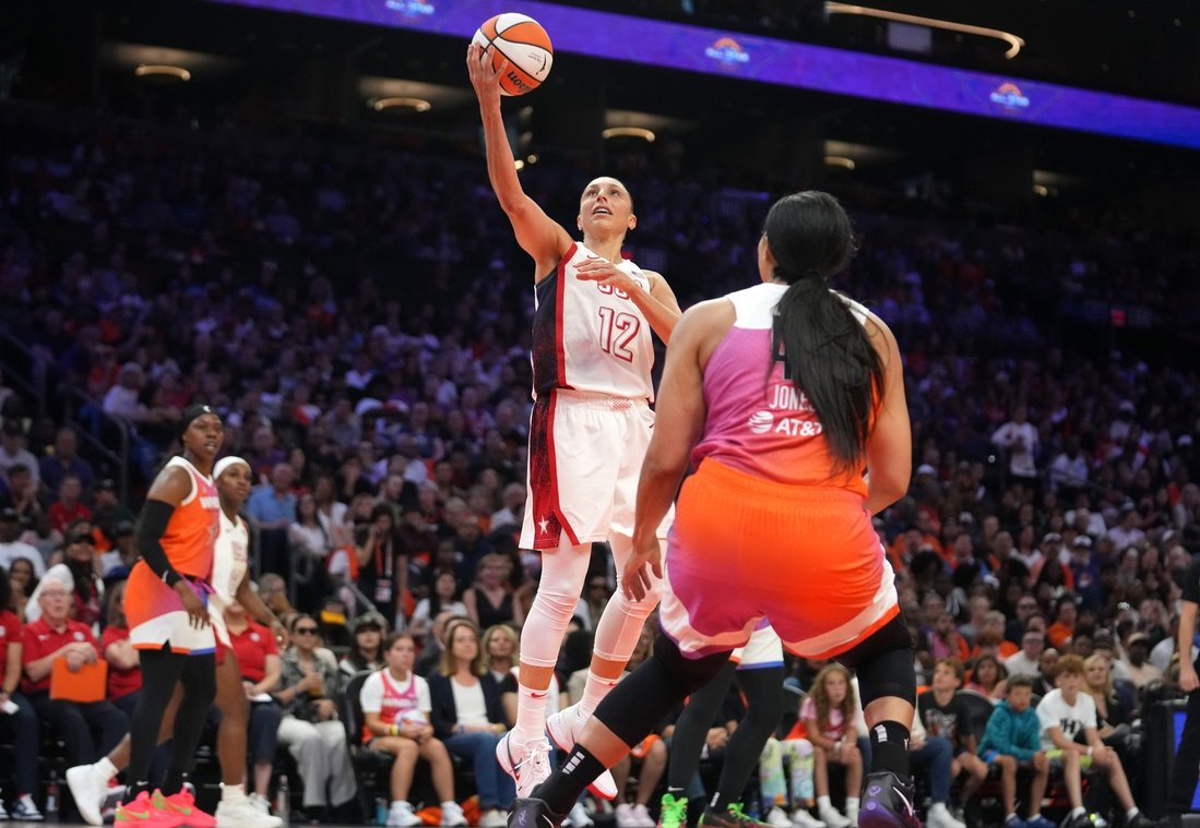Diana Taurasi, 42, still driving force for Team USA